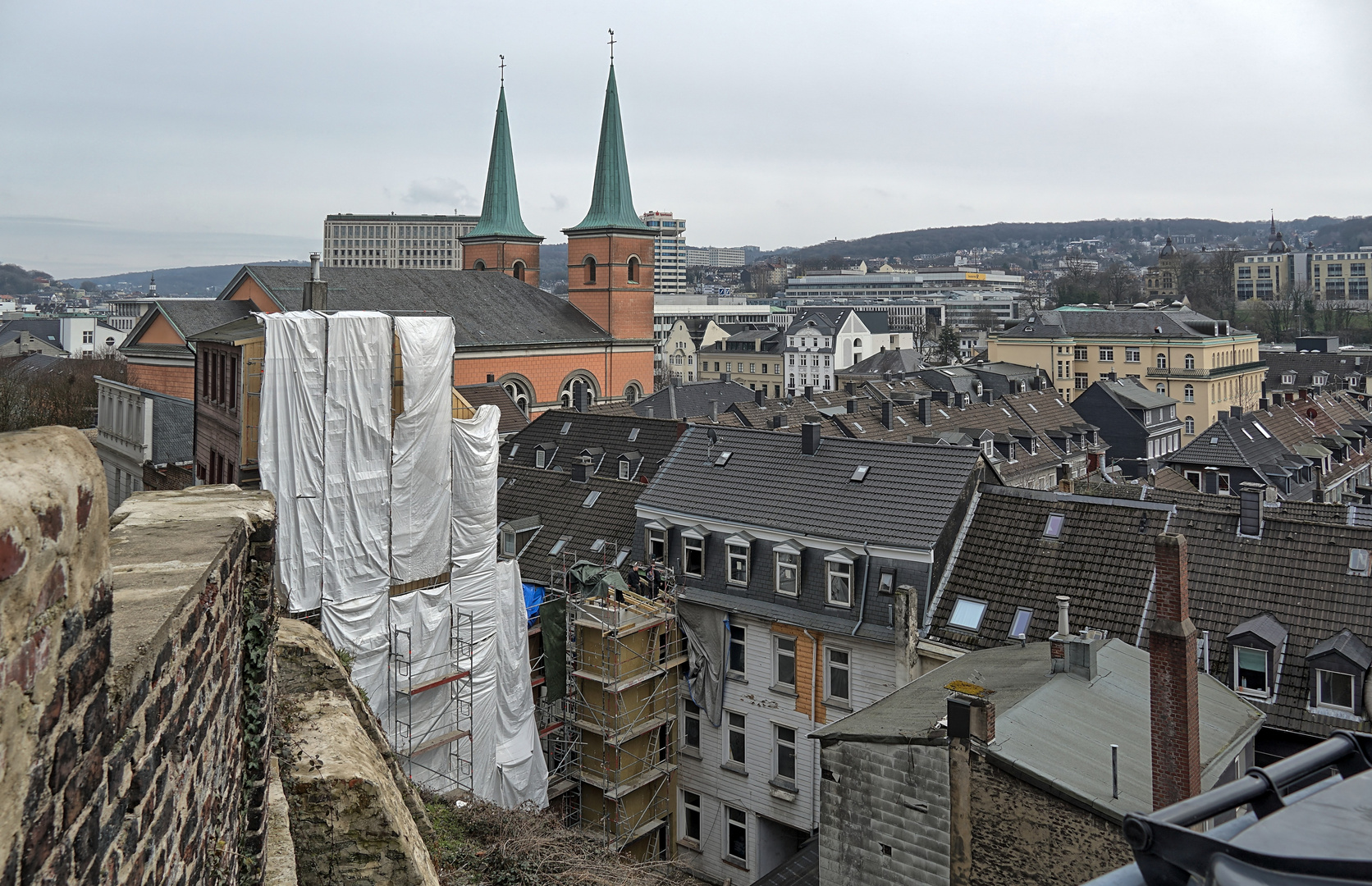 Wuppertal - Häuserschluchten