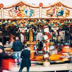 Wuppertal Weihnachtsmarkt Neumarkt Karussel