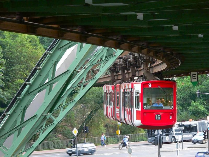 Wuppertaler Schwebebahn (2)