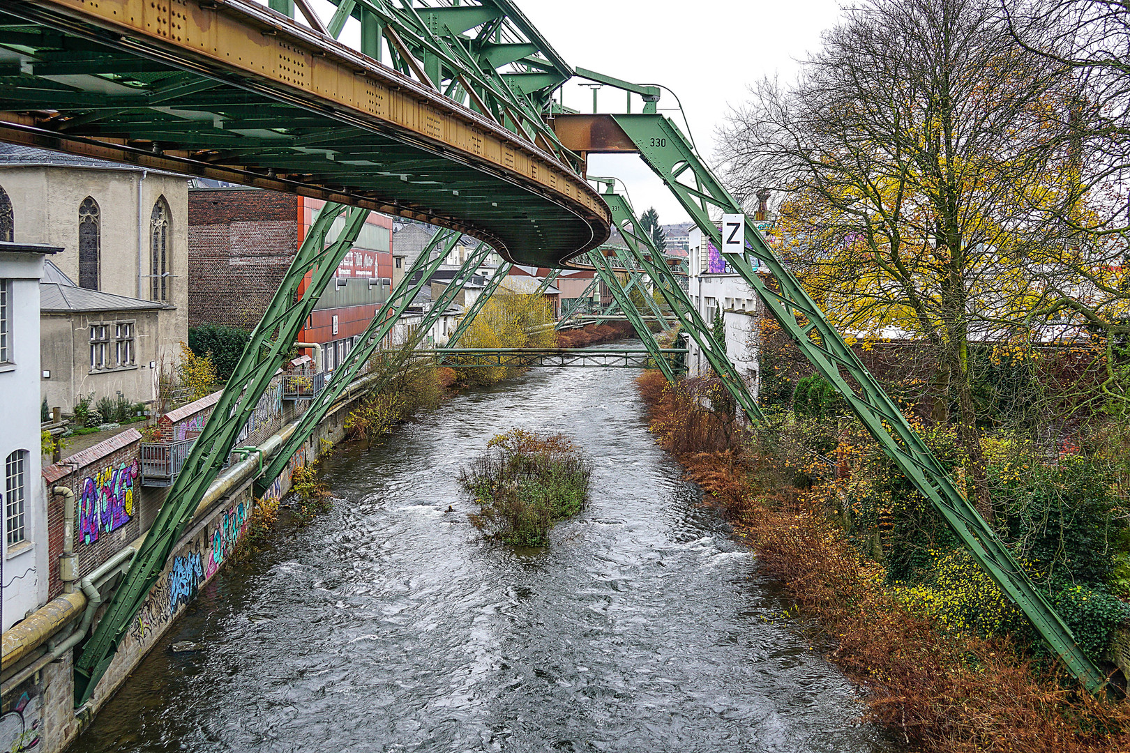 wuppertaler-schwebebahn-6-68572898-2dc9-