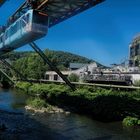 Wuppertaler Schwebebahn mit Nasen-Mund-Schutz