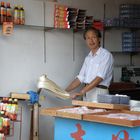 Wuzhen - Dongzha Scenic Zone, Traditional Handcrafts Area, Süßigkeitenproduktion