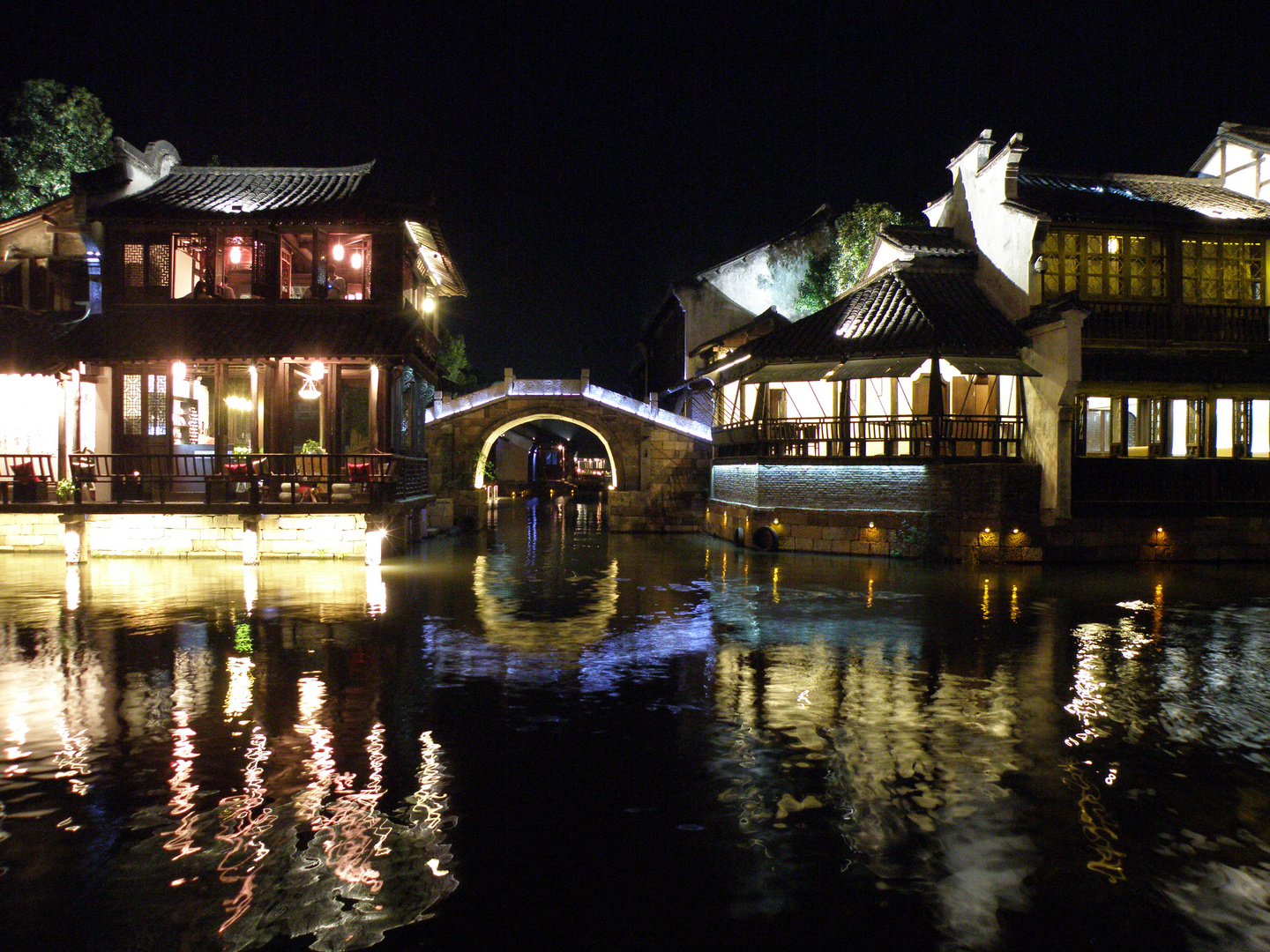 Wuzhen - Xizha Scenic Zone, Teehaus, Scenic Bridge, Watermarket Restaurant