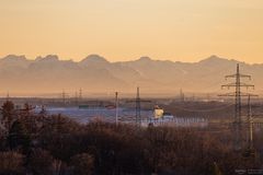 WWK Arena mit Alpen