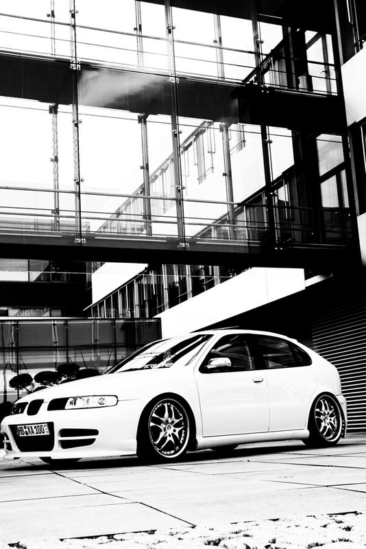 - www.dercupra.de -