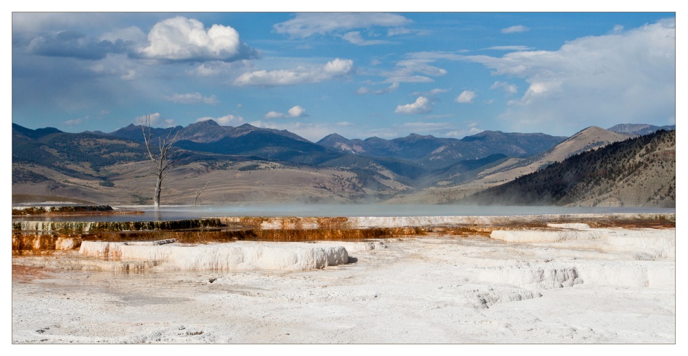 X-Mas-Wishes Mammoth Hot Springs