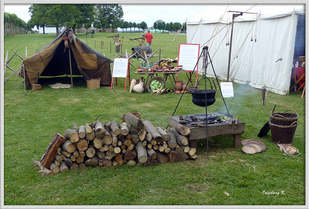 Xanten - Römerfest 2014 - Lagerleben - Zubereitung des Essens - auch wie im Mittelalter