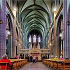 Xantener Dom - Blick ins Langhaus nach Osten ...