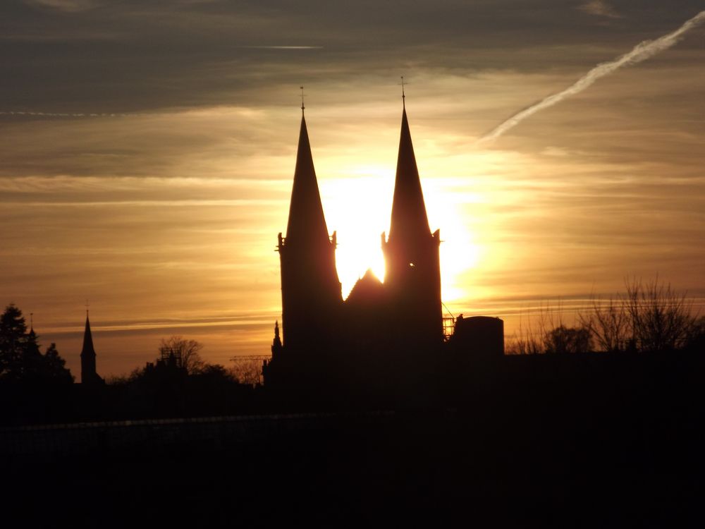 Xantener Dom in der Sonne von Randolf Vastmans 