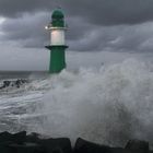 Xaver - Leuchtfeuer in Warnemünde