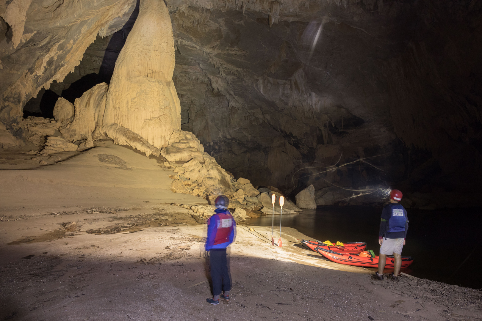 Xe Bang Fai River Cave