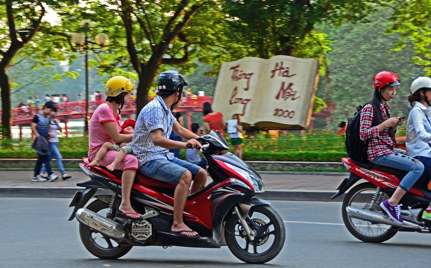 XIN CHÀO HANOI