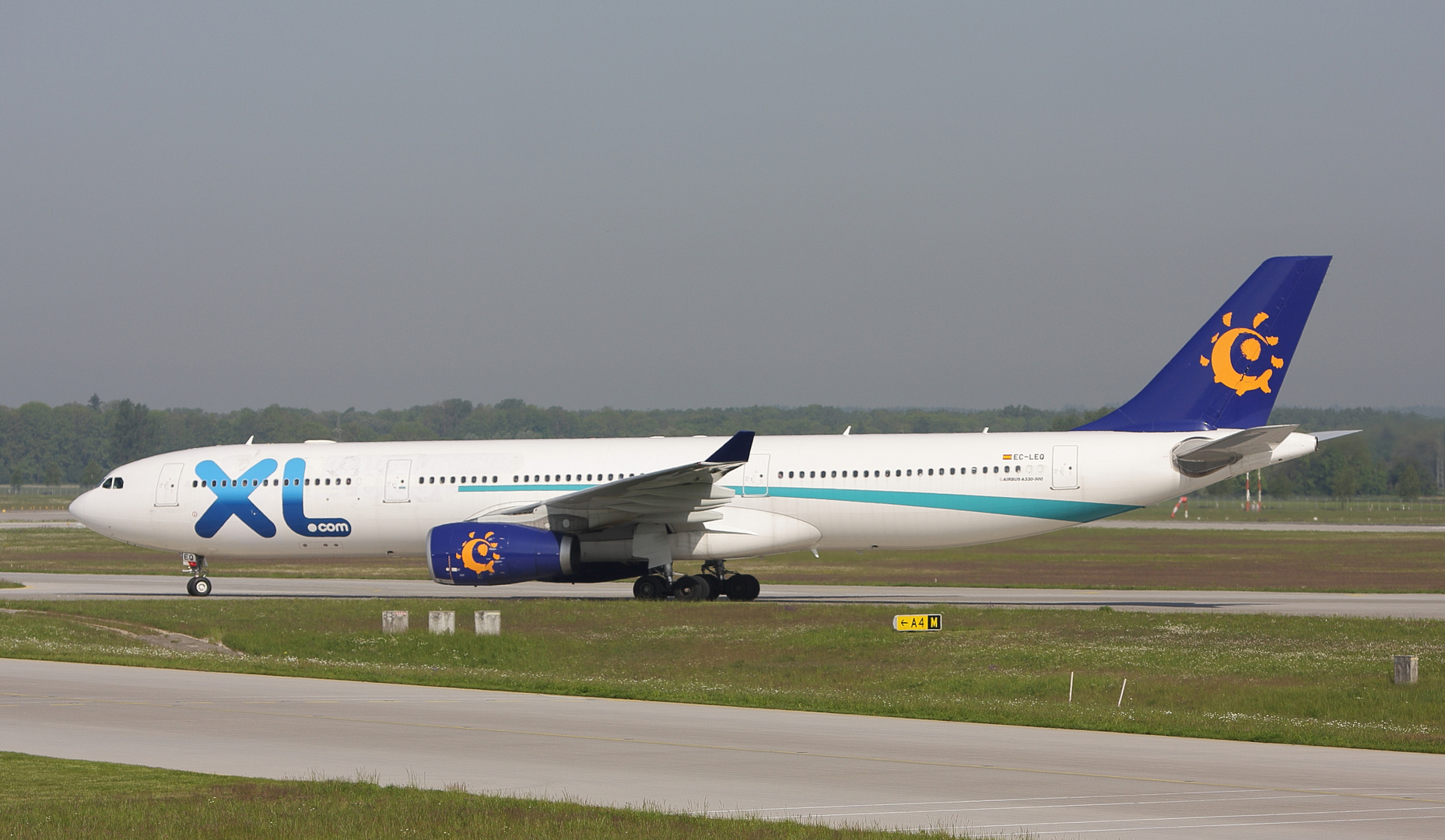 XL Airways France A330-300 EC-LEQ...