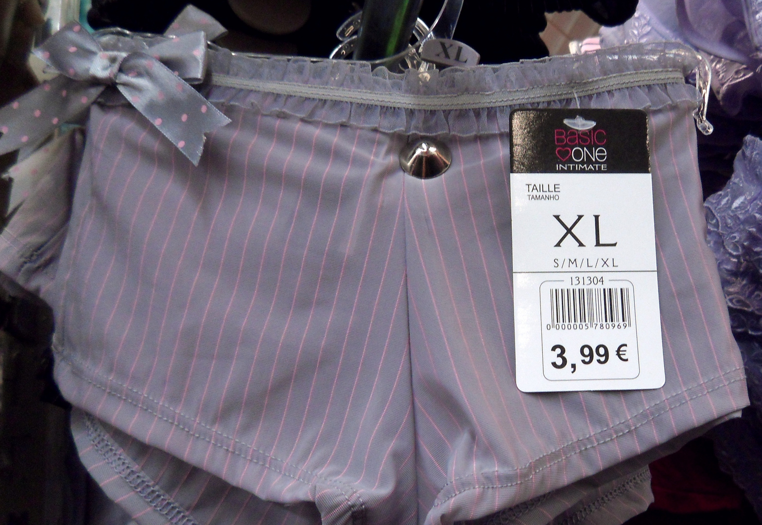 XL.........