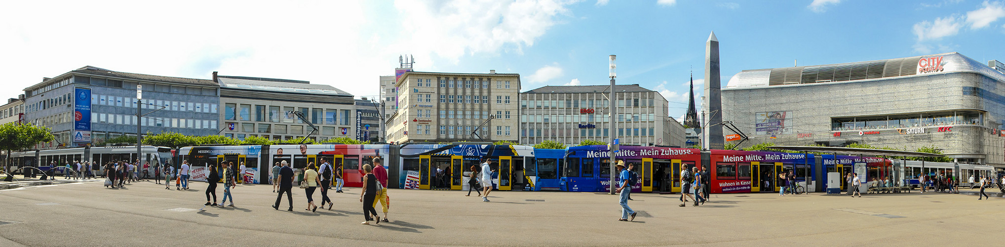 XXL Straßenbahn in Kassel