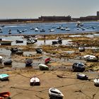 Y barquillitas a la mar...(La Caleta ,Cádiz)