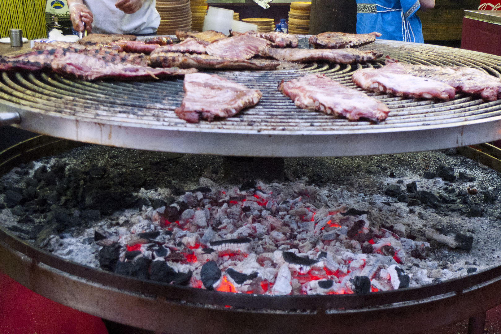 ... Y PARA COMER, LUGO