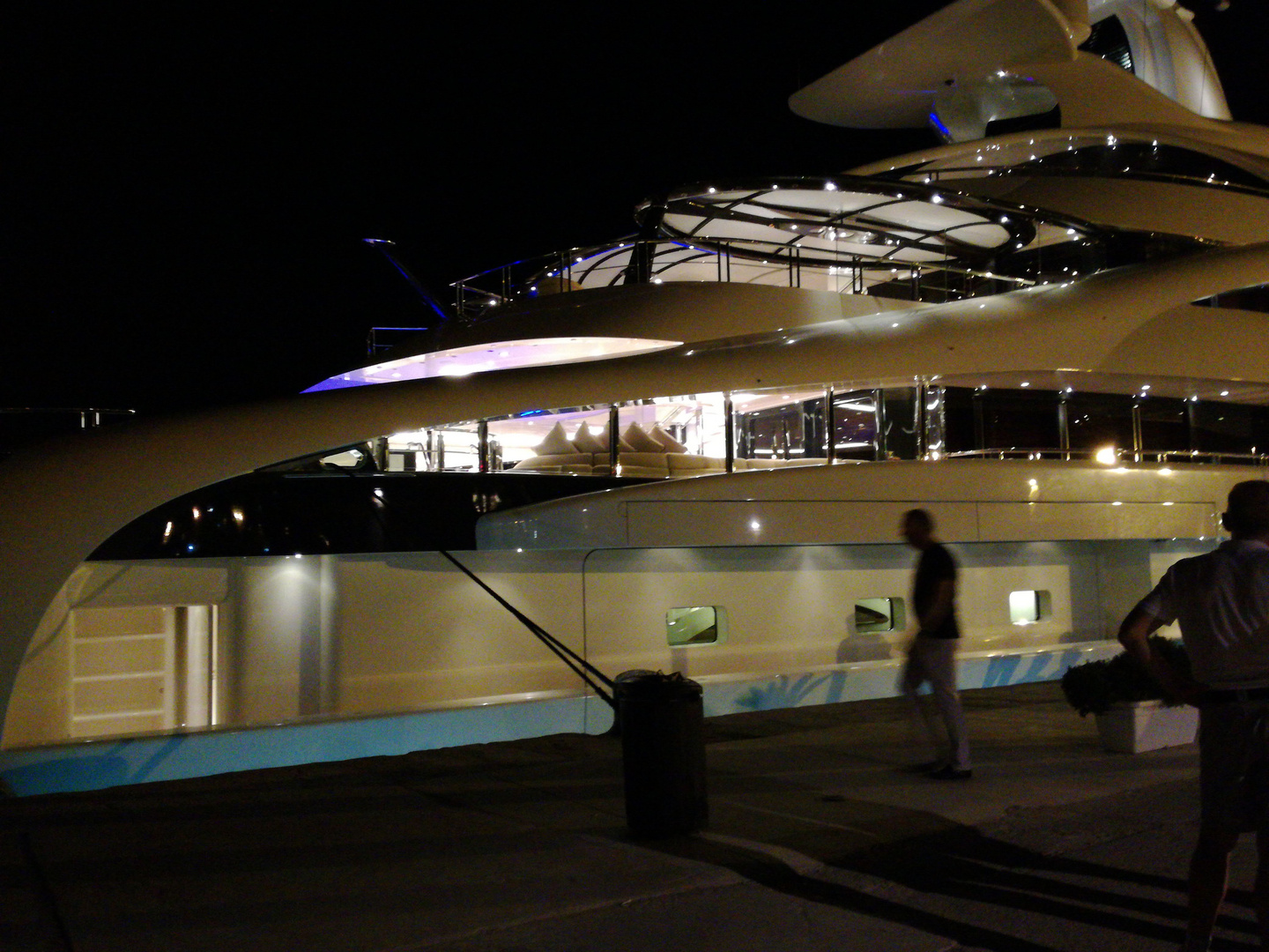 Yacht