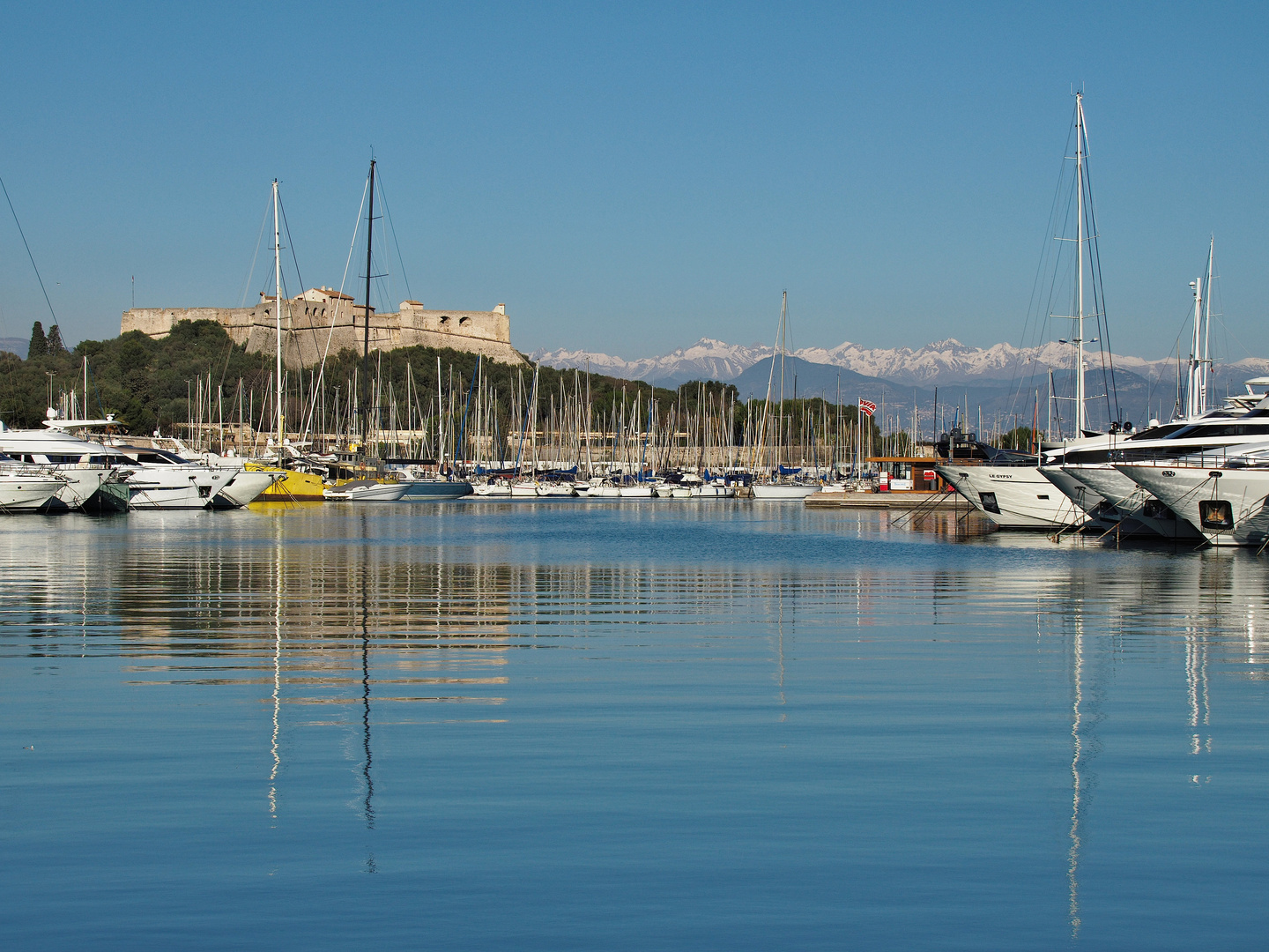 Yachthafen Antibes FR