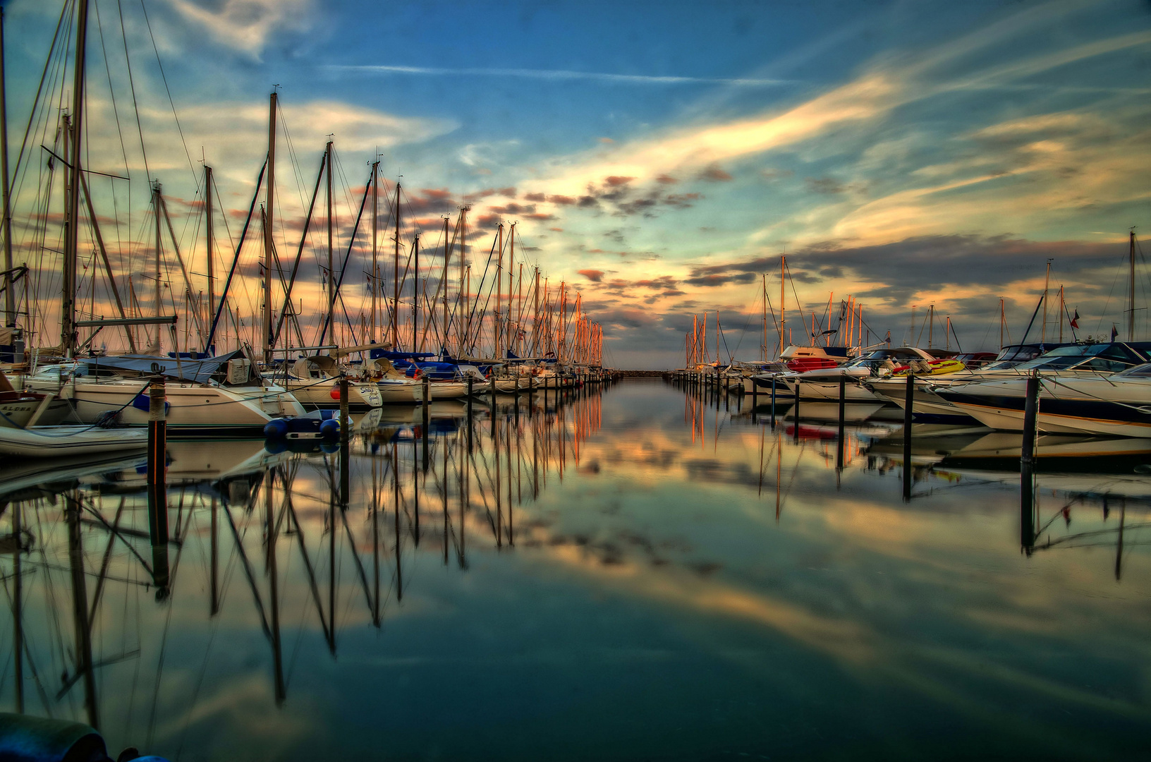 Yachthafen Grömitz HDR