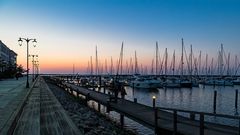 Yachthafen Hohe Düne am Abend