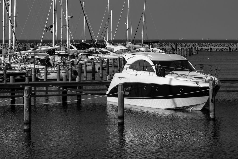 Yachthafen Hohe Düne, Warnemünde