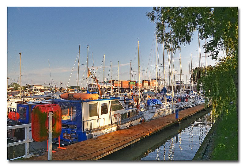 Yachthafen in Brunsbüttel am NOK