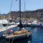 Yachthafen in Puerto de Mogán mit Blick in die Berge - Gran Canaria