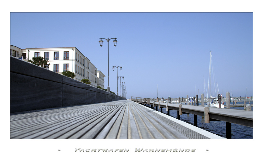 Yachthafen von Warnemünde ...