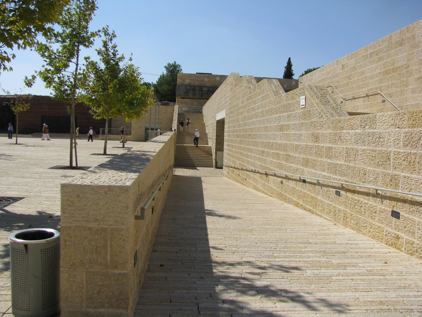 Yad Vashem