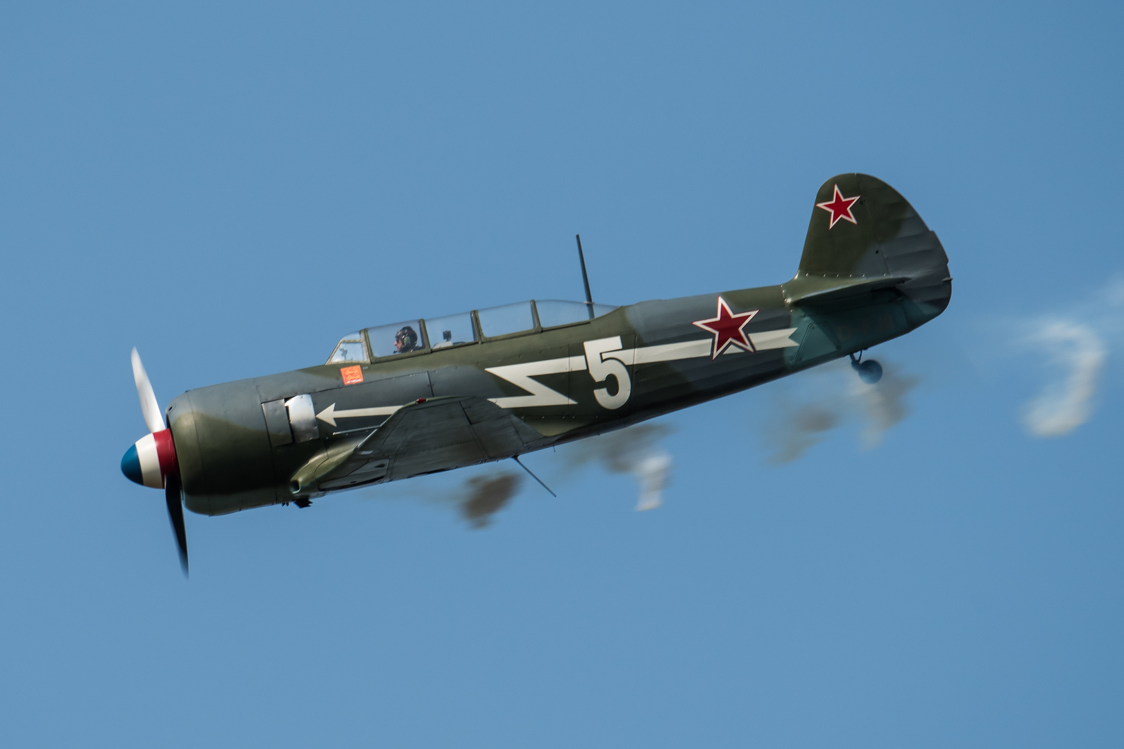 YAK 11