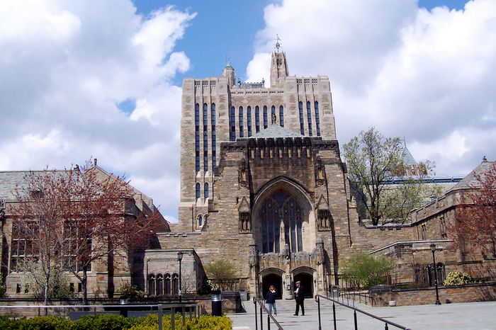 Yale University Library