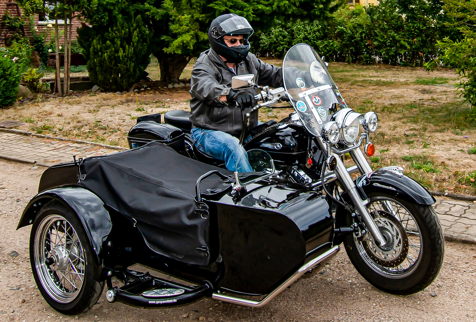 Yamaha Dragstar mit Seitenwagen