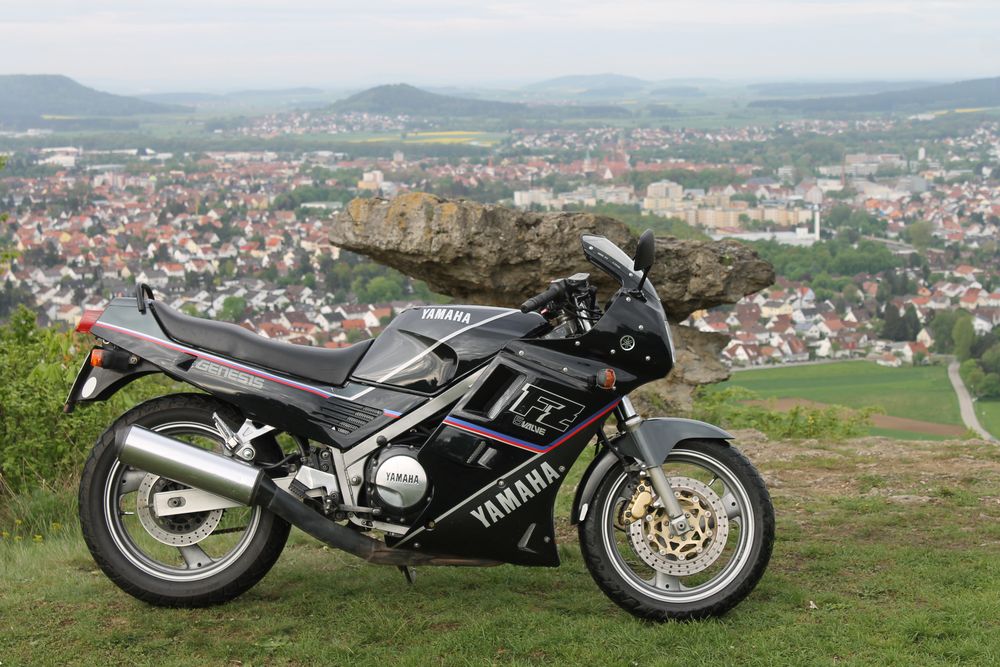 Yamaha FZ 750 Ausflug zum Wolfstein