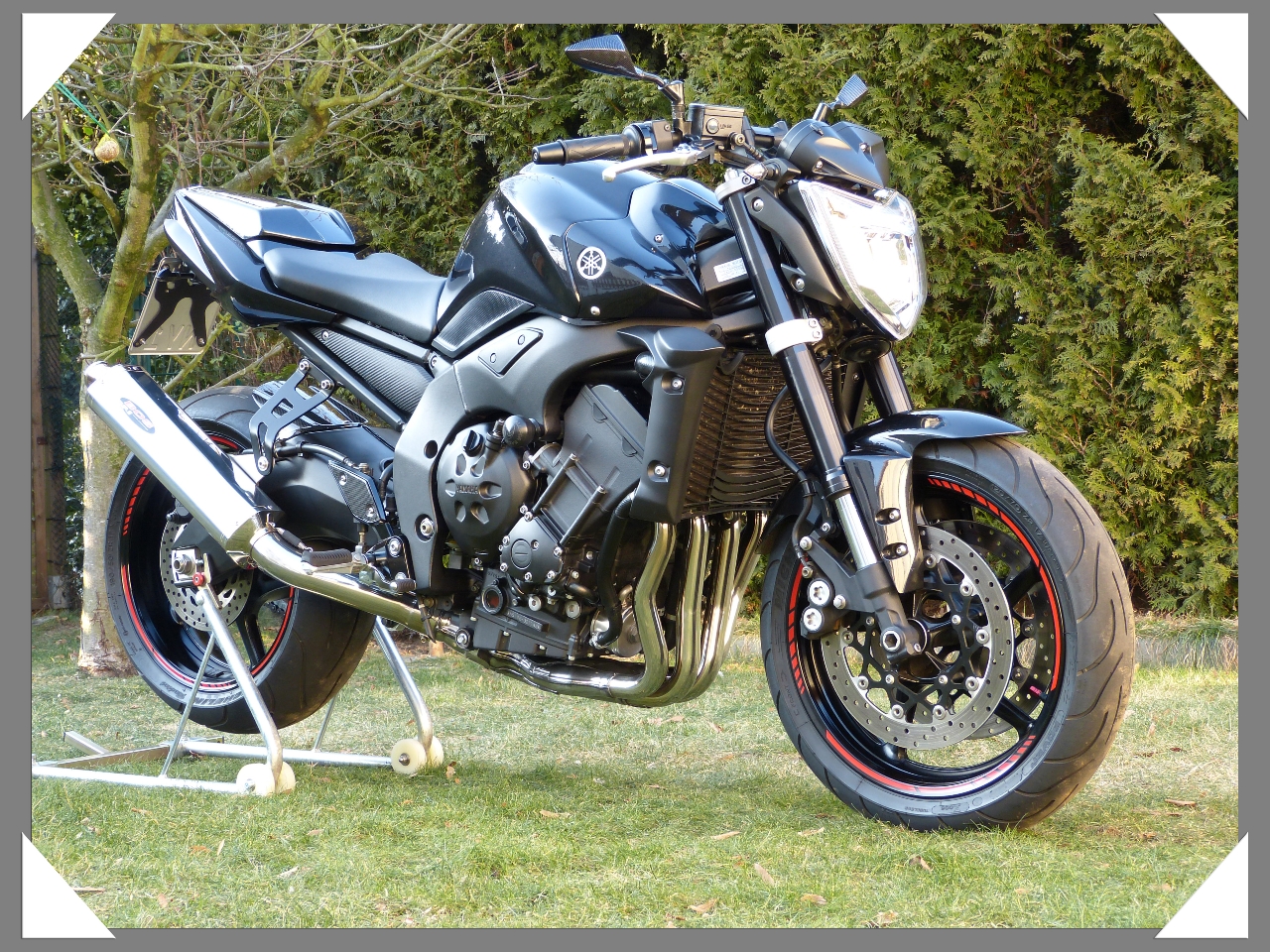 Yamaha FZ1