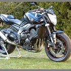 Yamaha FZ1