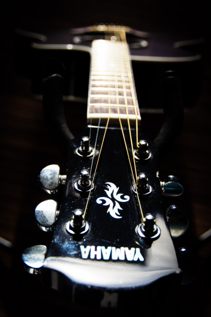 Yamaha Gitarre