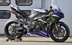 Yamaha R1 vom Yamaha Motor Deutschland SBK Team aus der IDM