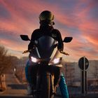 Yamaha R3 im Sunset