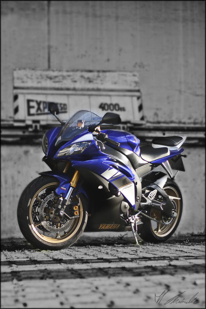 Yamaha r6