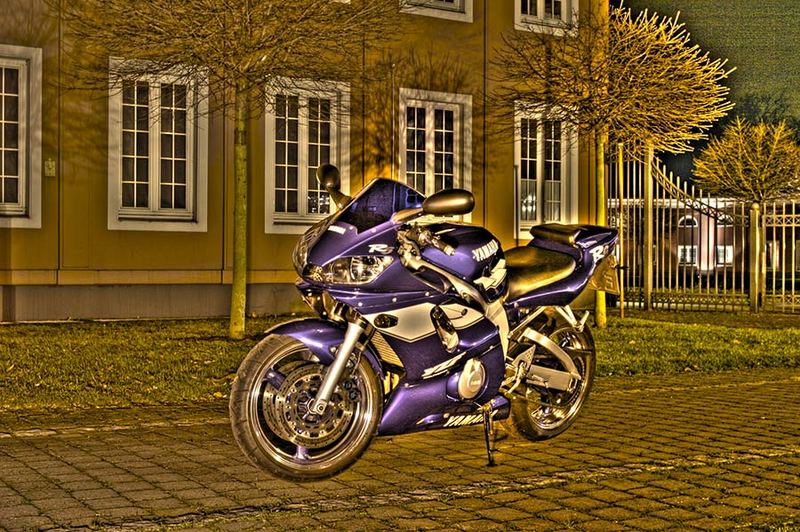 Yamaha R6