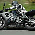 Yamaha R6