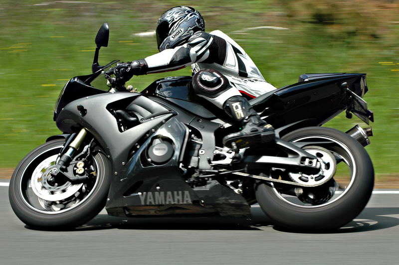 Yamaha R6