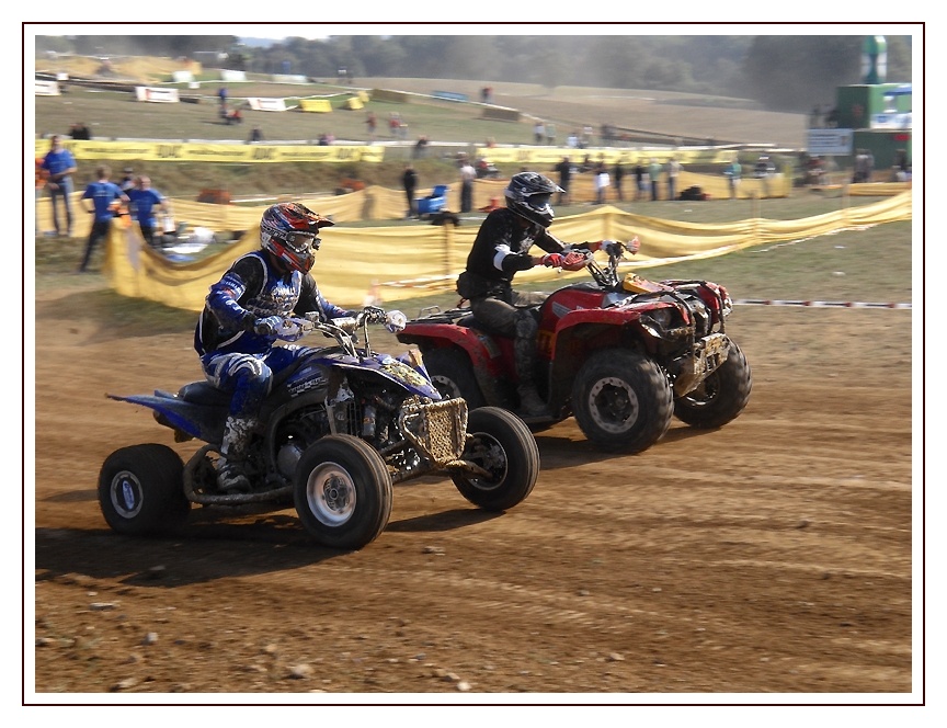 YAMAHA Sport Quad vs. YAMAHA ATV Grizzly Quad