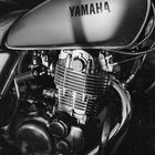 Yamaha SR400