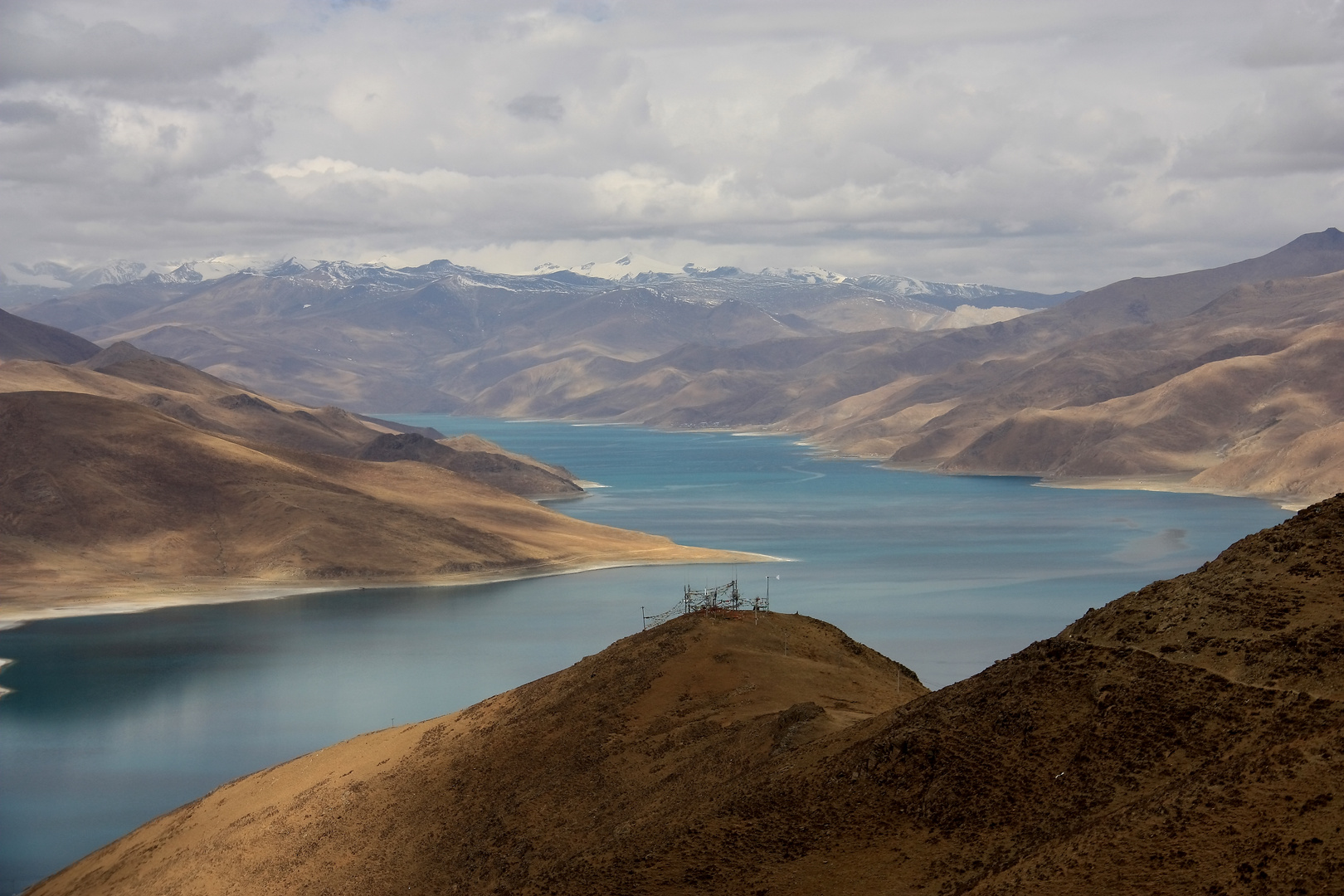 Yamdrok See in Tibet