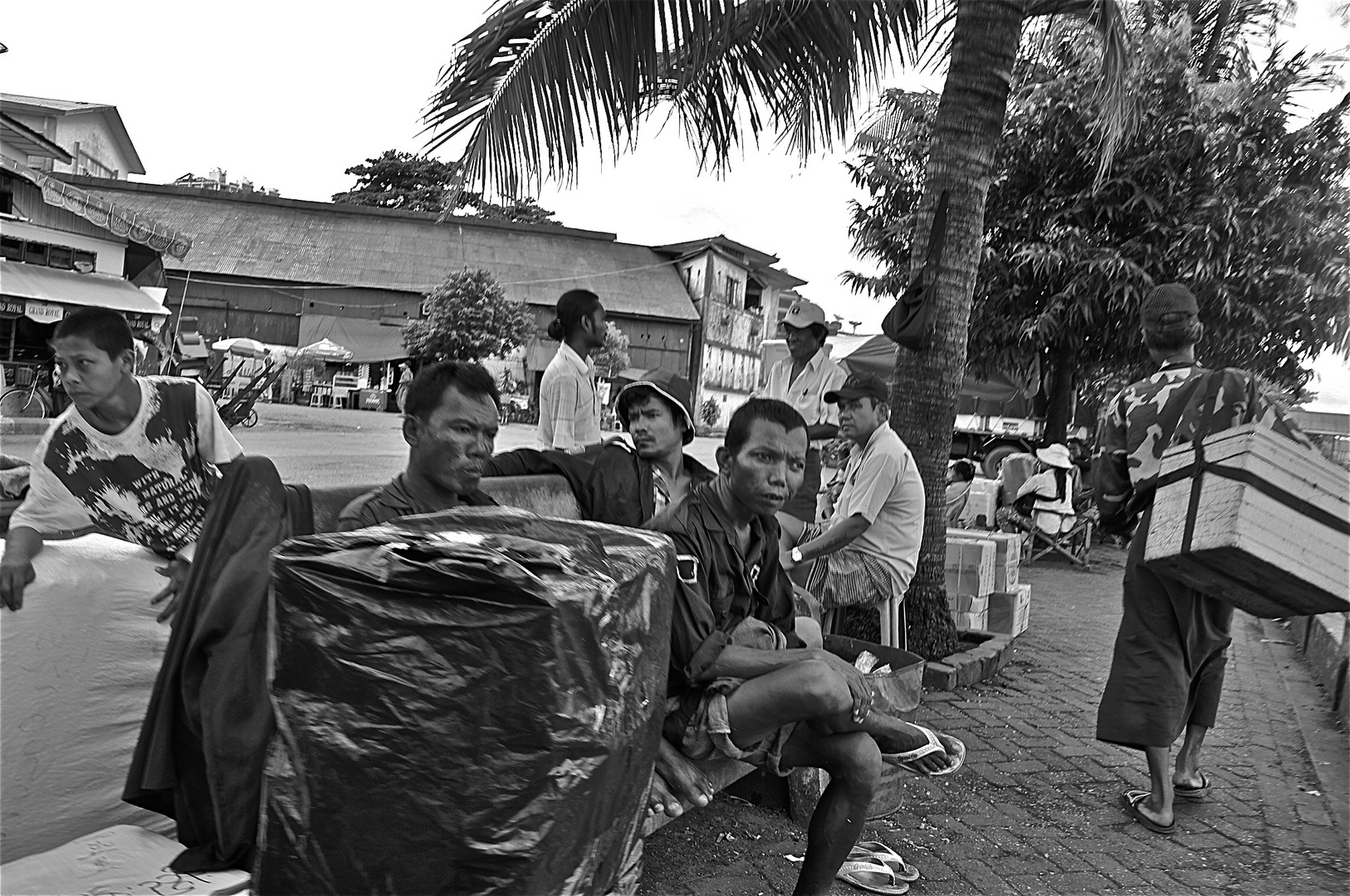 yangon hafen (handshots), burma 2011