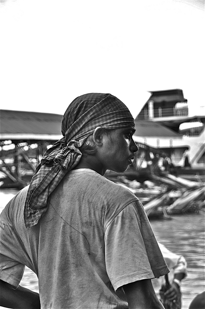 yangon hafen (handshots) VII, burma 2011