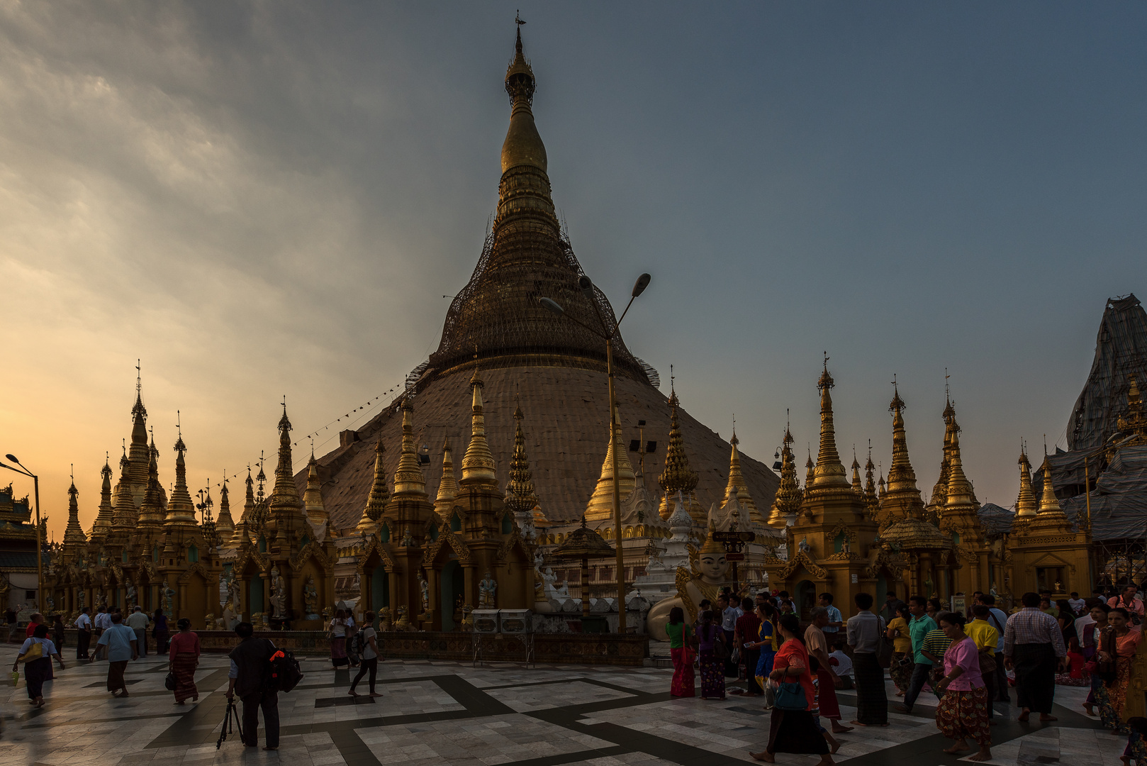 Yangon Shwedagon Pagode II