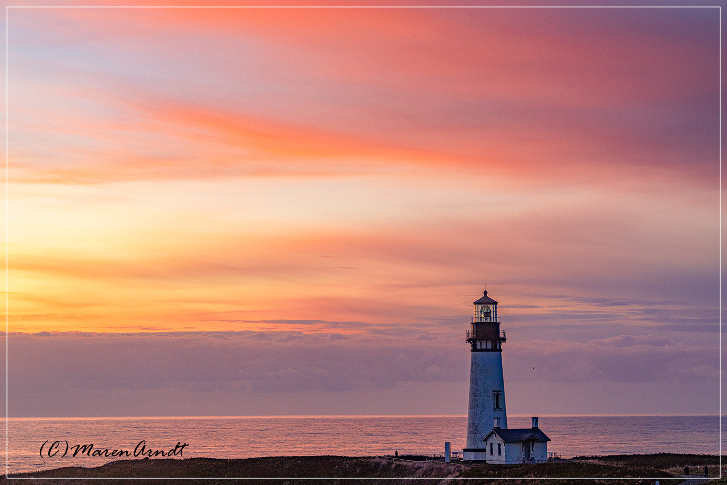  Yaquina Head Lighthouse